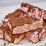 vanilla salted marshmallow crispy cakes - All That I'm Eating