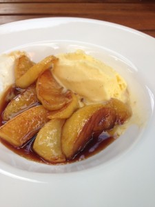le drunch caramelised apples