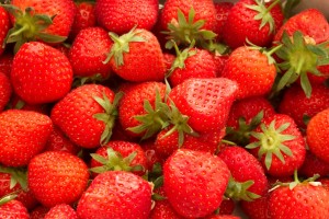 strawberries for making the cocktail
