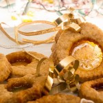 christmas biscuits with cinnamon